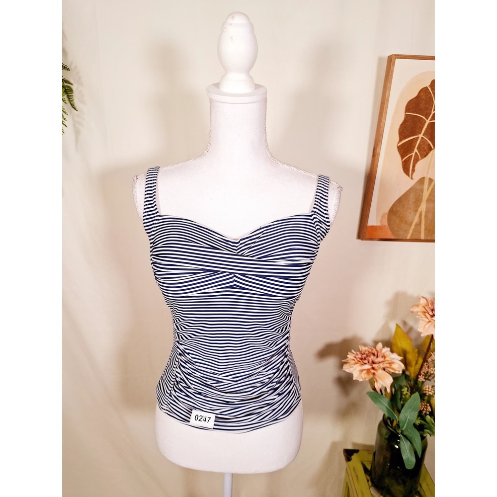 Bond-Eye Australia Women's One Piece Swim Suit Top Size 10 D/DD Cup - Picture 3 of 7